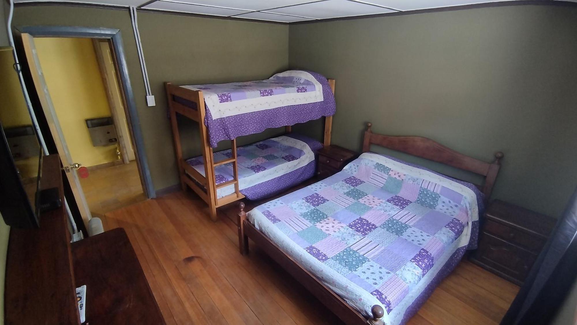 לס קואבס Hospedaje Lenas Del Tolosa מראה חיצוני תמונה