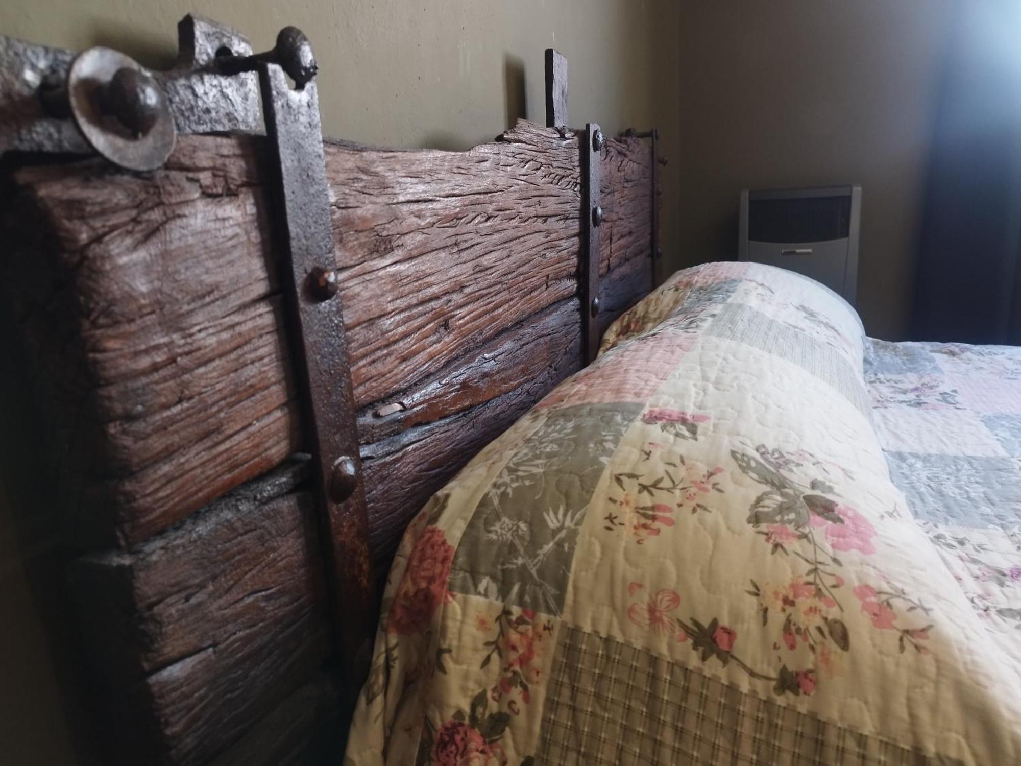 לס קואבס Hospedaje Lenas Del Tolosa חדר תמונה